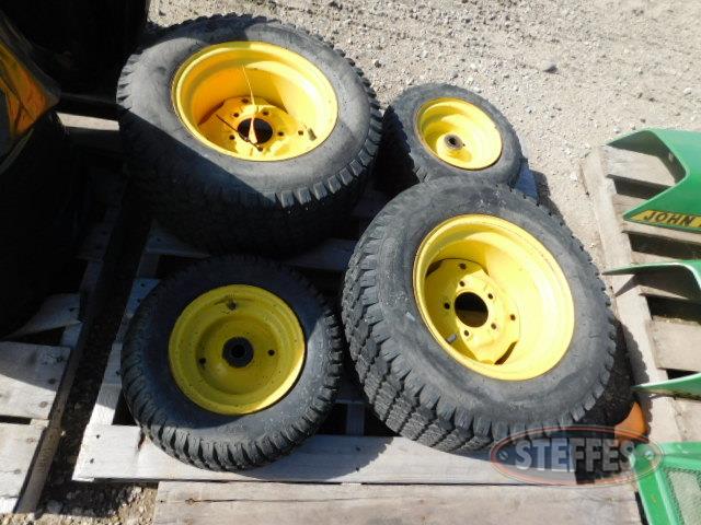 Complete set of tires - rims for John Deere 318 lawn tractor,_1.JPG